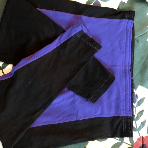 Exercise Leggings, purple & black - Picture 3 of 16